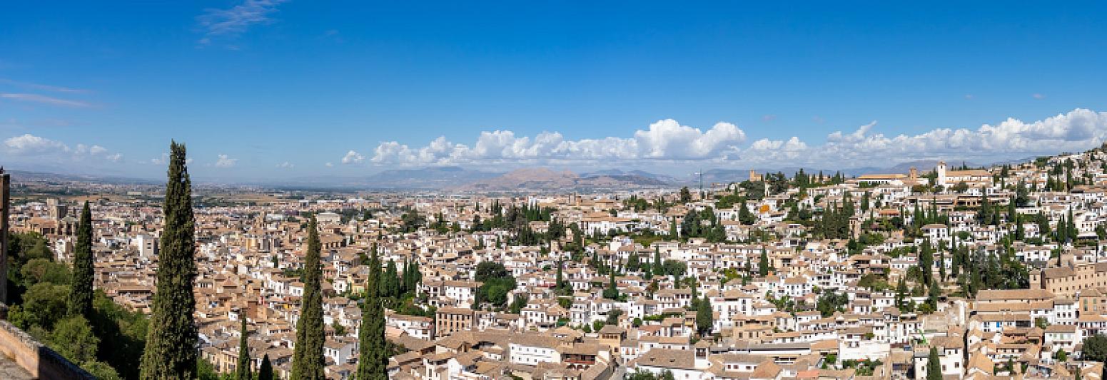 Cruces de Mayo de Granada
