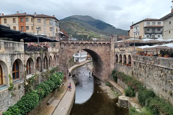 Fiesta del Orujo in Potes 2026: What to Do in the Picos