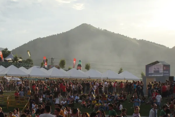 Bilbao BBK Live 2027: fechas, camping, buses y entradas